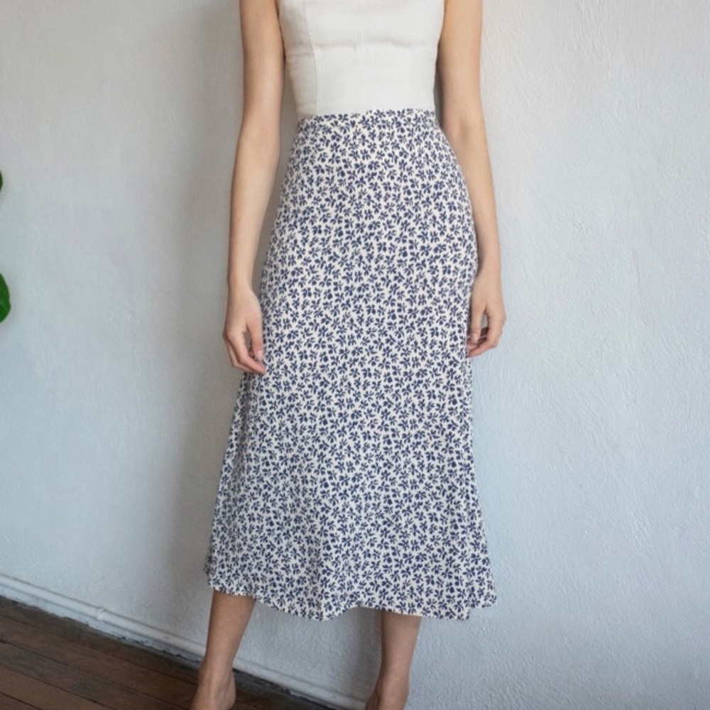 Reformation Bea Blue and White Floral Midi Skirt Size 0